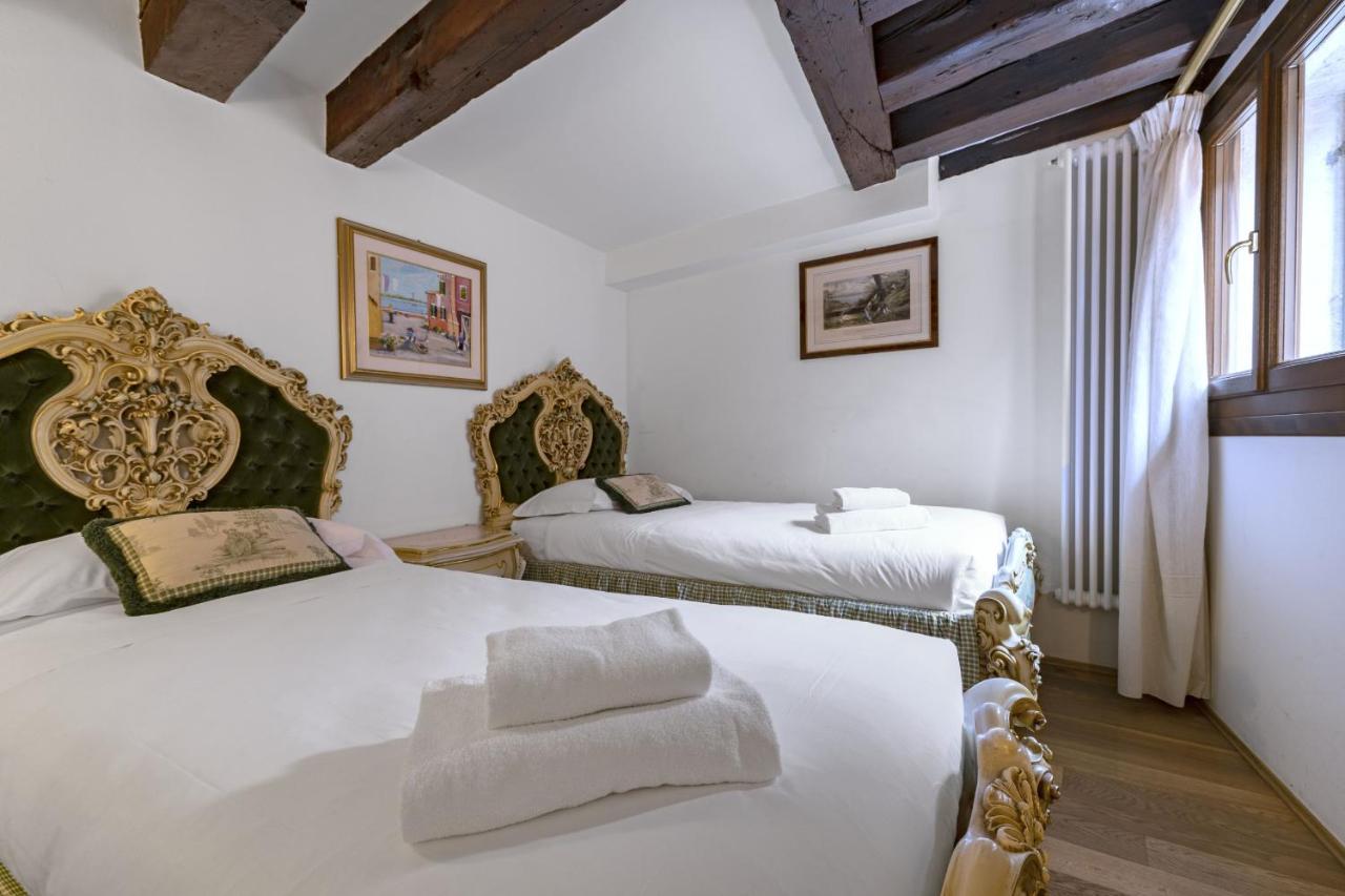 Gondola Luxury - Campo Santi Filippo E Giacomo By Wonderful Italy Venezia Eksteriør bilde